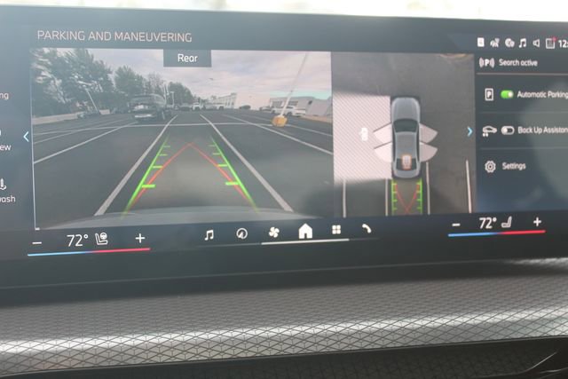 New 2026 BMW 330i xDrive 330i xDrive w/ M Sport Package image 17