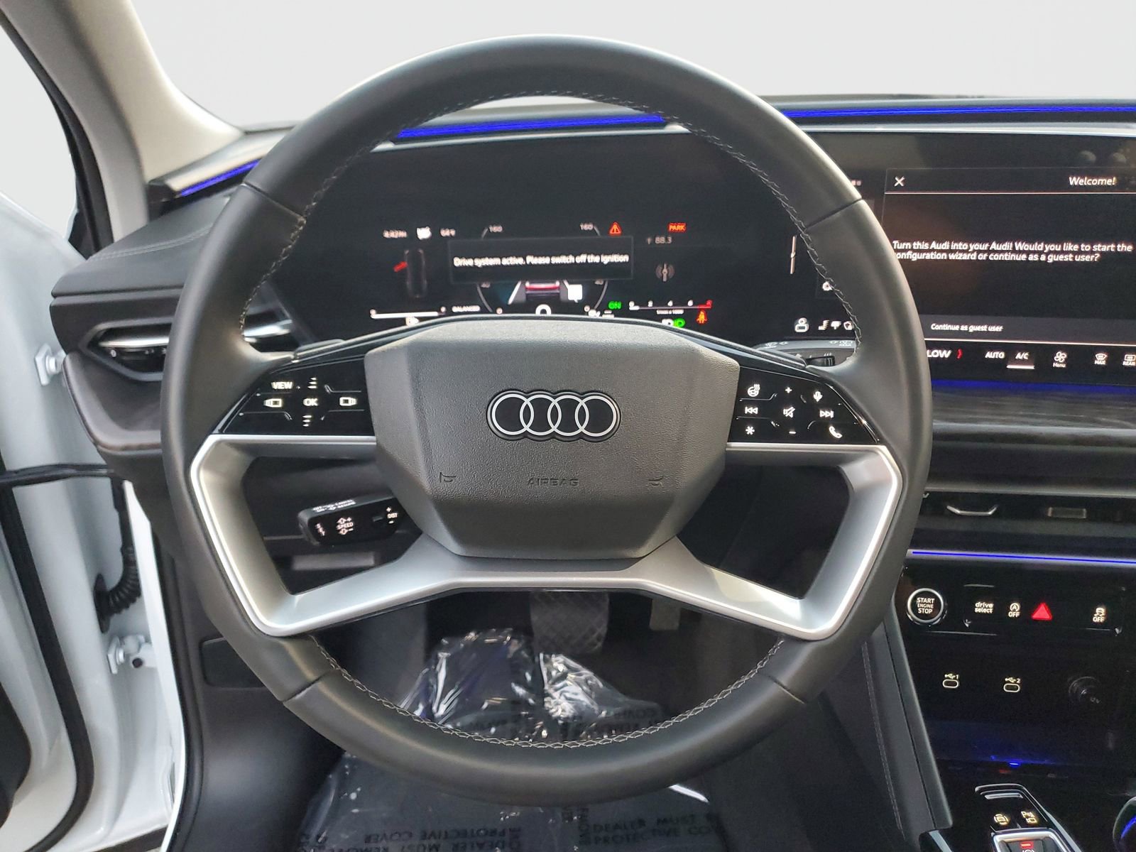 Used 2025 Audi Q5 Premium w/ Convenience Package image 23