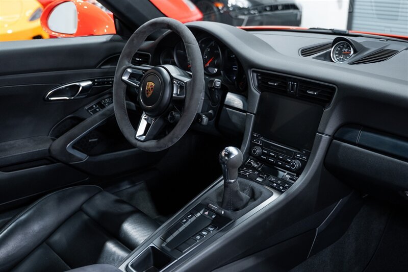 Used 2017 Porsche 911 Carrera GTS RWD image 53