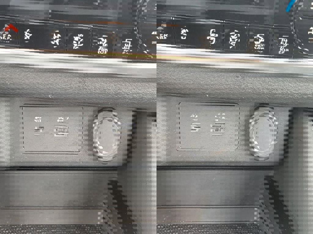 Used 2023 Nissan Rogue SL w/ SL Premium Package AWD/4WD image 28