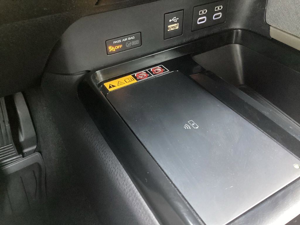 Certified 2025 Toyota Camry LE image 9