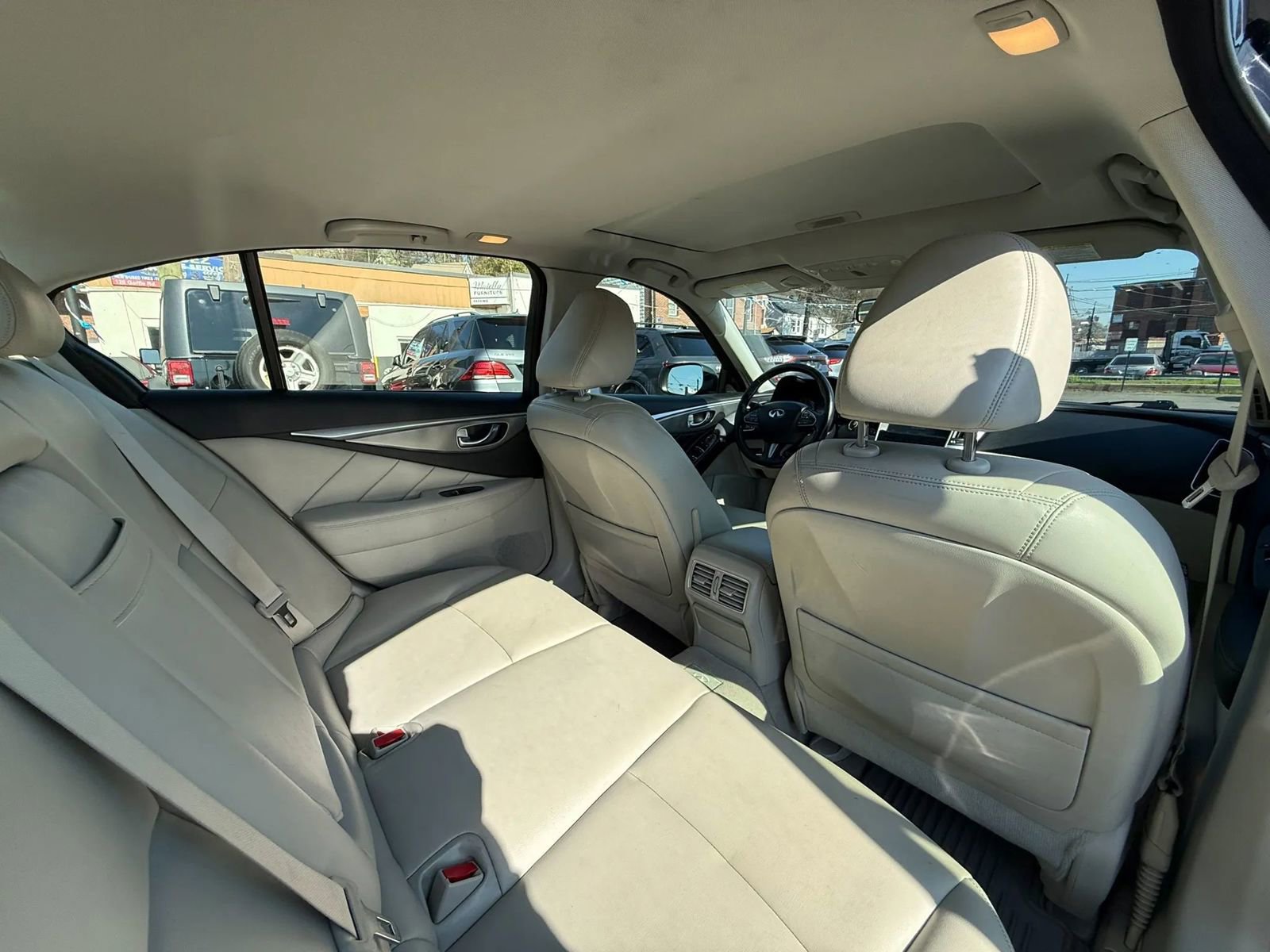Used 2014 INFINITI Q50 2.0t w/ Moonroof Package AWD/4WD image 46
