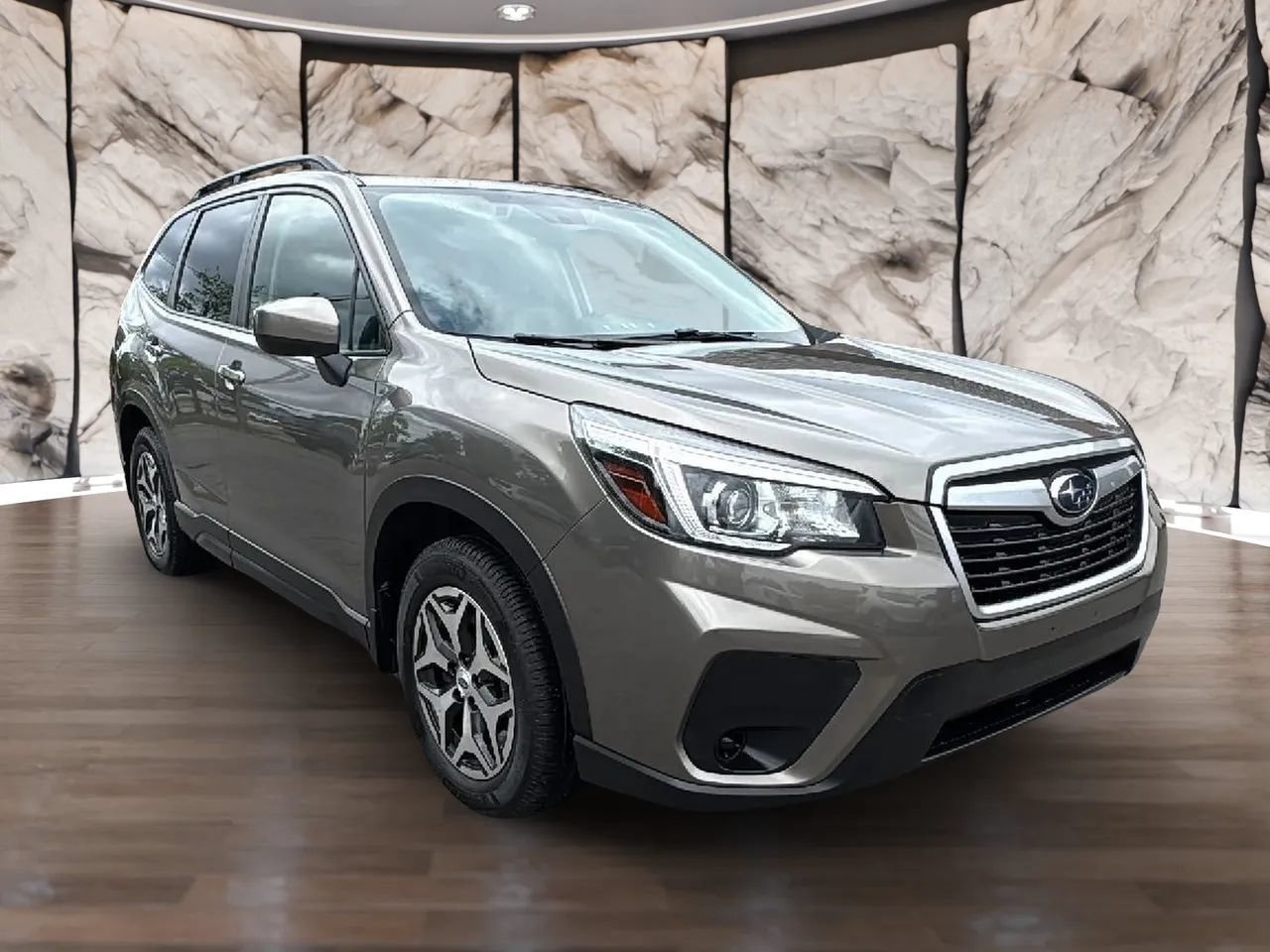 Used 2020 Subaru Forester Premium AWD/4WD image 32