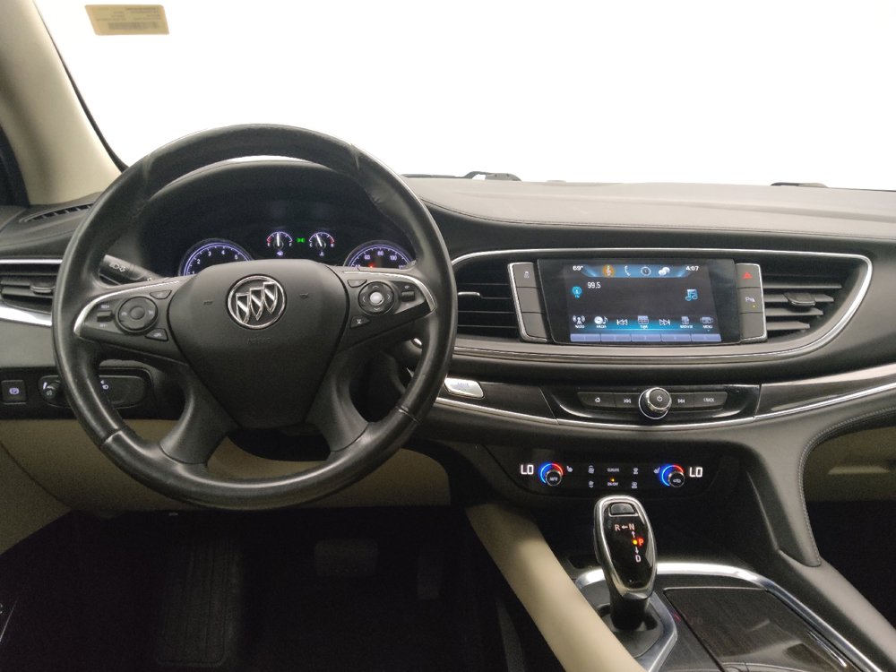 Used 2018 Buick Enclave Essence FWD image 22