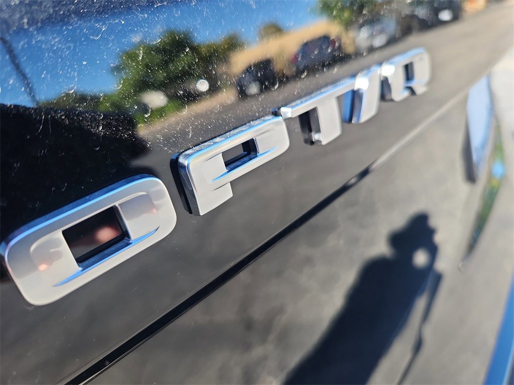 New 2025 Cadillac Optiq Sport 2 image 8