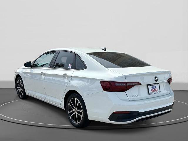 Used 2024 Volkswagen Jetta Sport FWD image 7