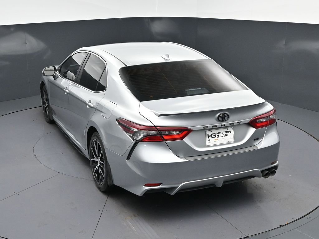 Used 2024 Toyota Camry SE image 34