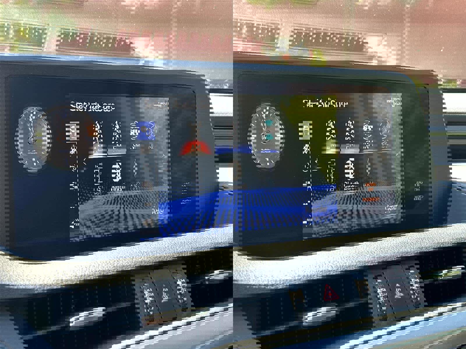 Used 2020 Lexus ES 300h w/ Accessory Package 2 image 16