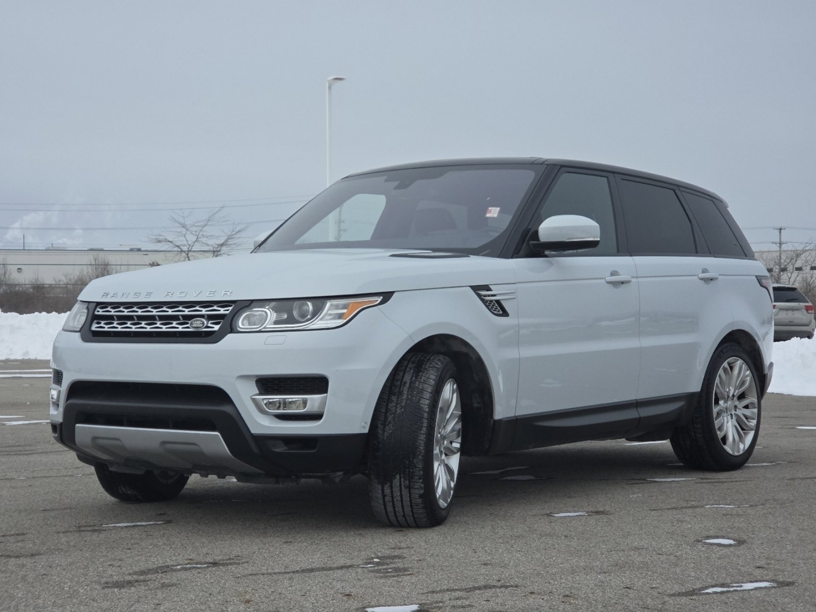Used 2016 Land Rover Range Rover Sport HSE image 12