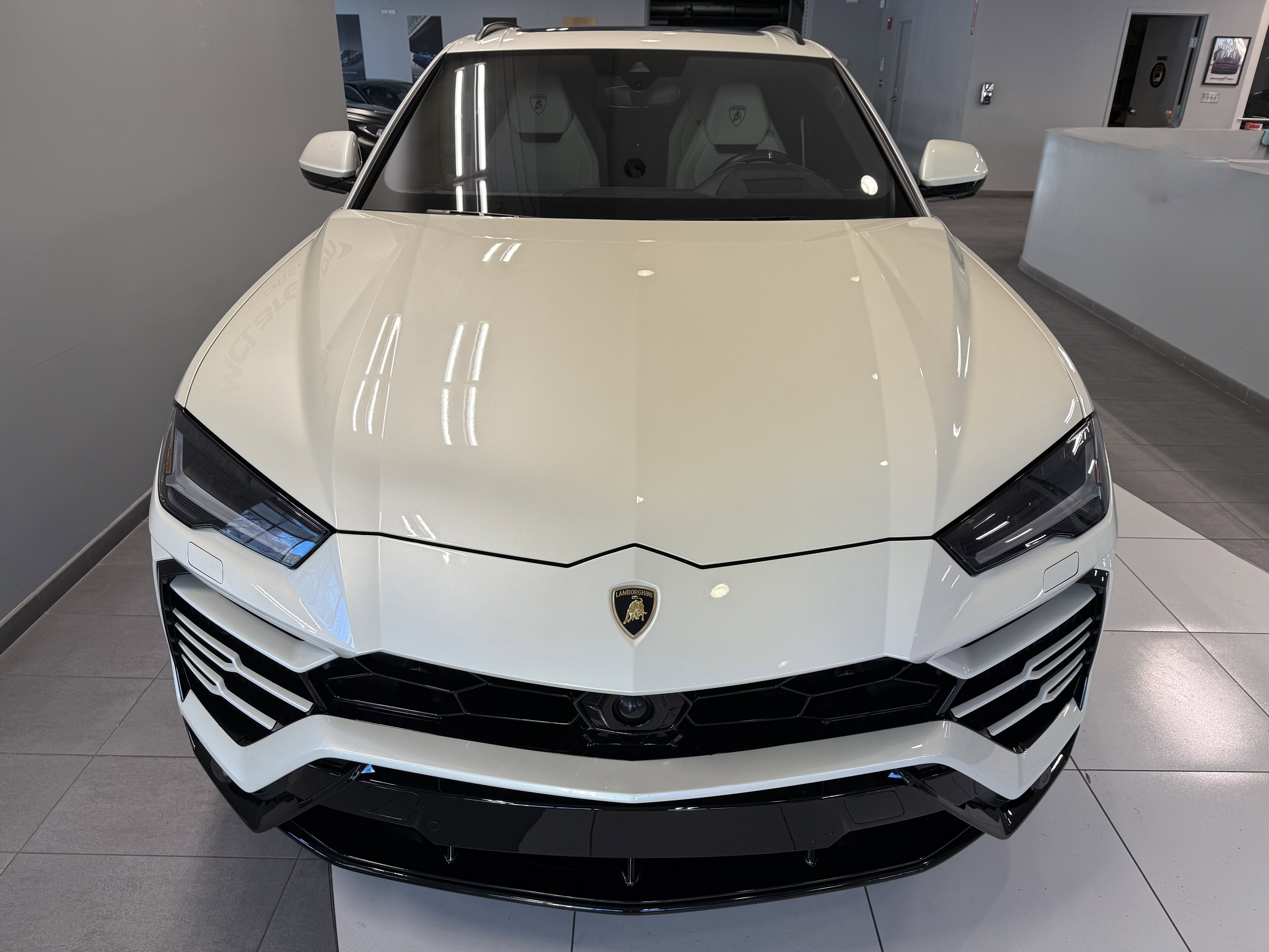 Used 2022 Lamborghini Urus image 7