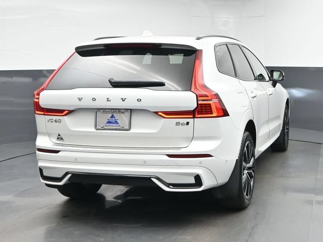 Used 2023 Volvo XC60 B6 Ultimate w/ Protection Package Premier AWD/4WD image 8