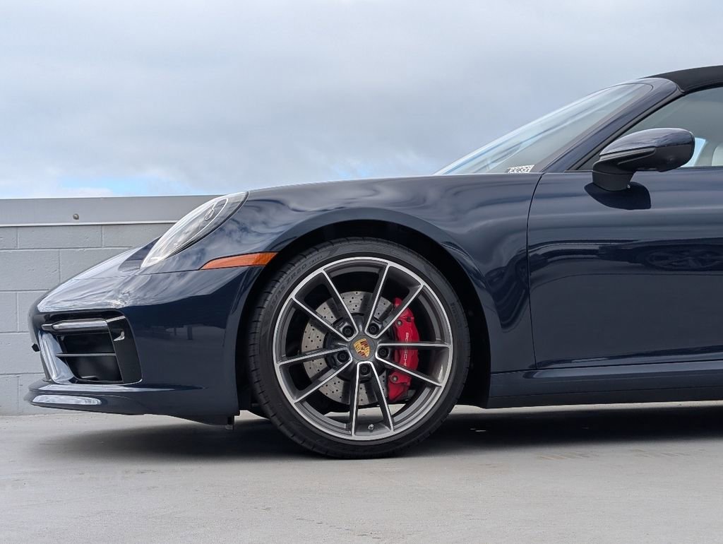 Certified 2021 Porsche 911 Targa 4S image 9
