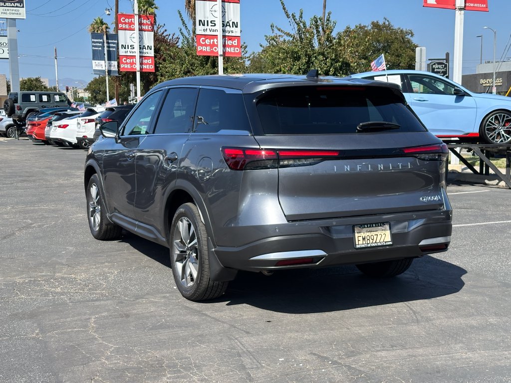 Used 2026 INFINITI QX60 Pure w/ Cargo Package AWD/4WD image 4