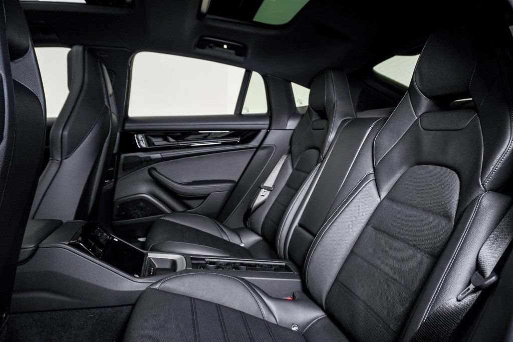 New 2026 Porsche Panamera 4 AWD/4WD image 17