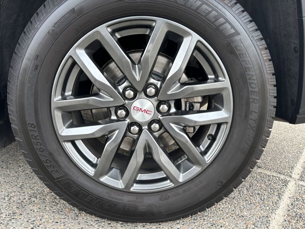 Used 2017 GMC Acadia SLT image 35