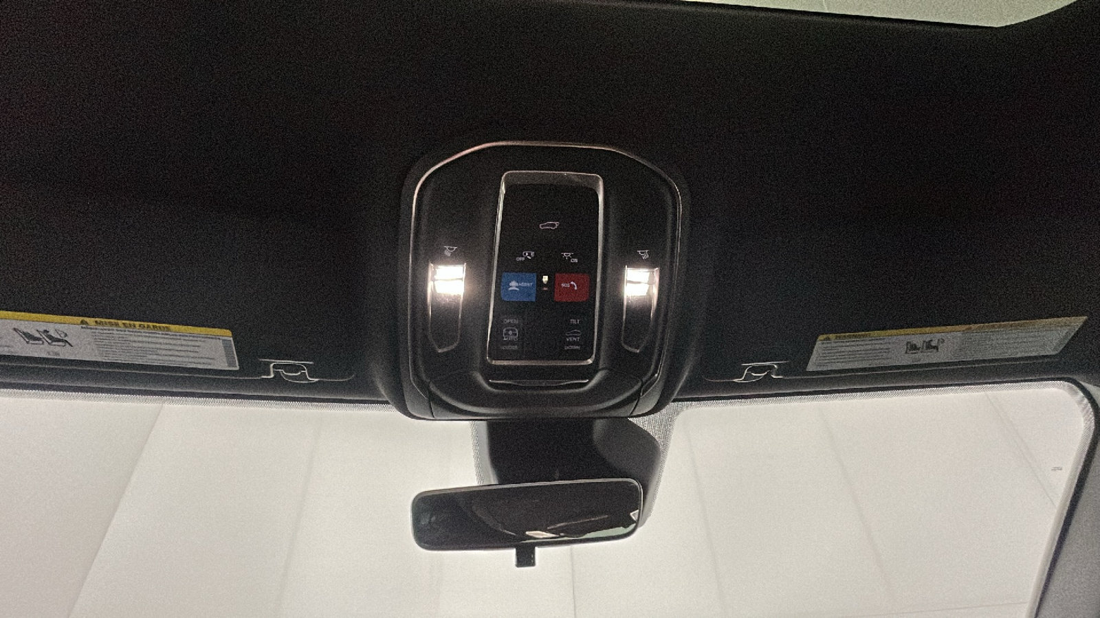 Used 2025 Jeep Grand Cherokee L Altitude AWD/4WD image 30