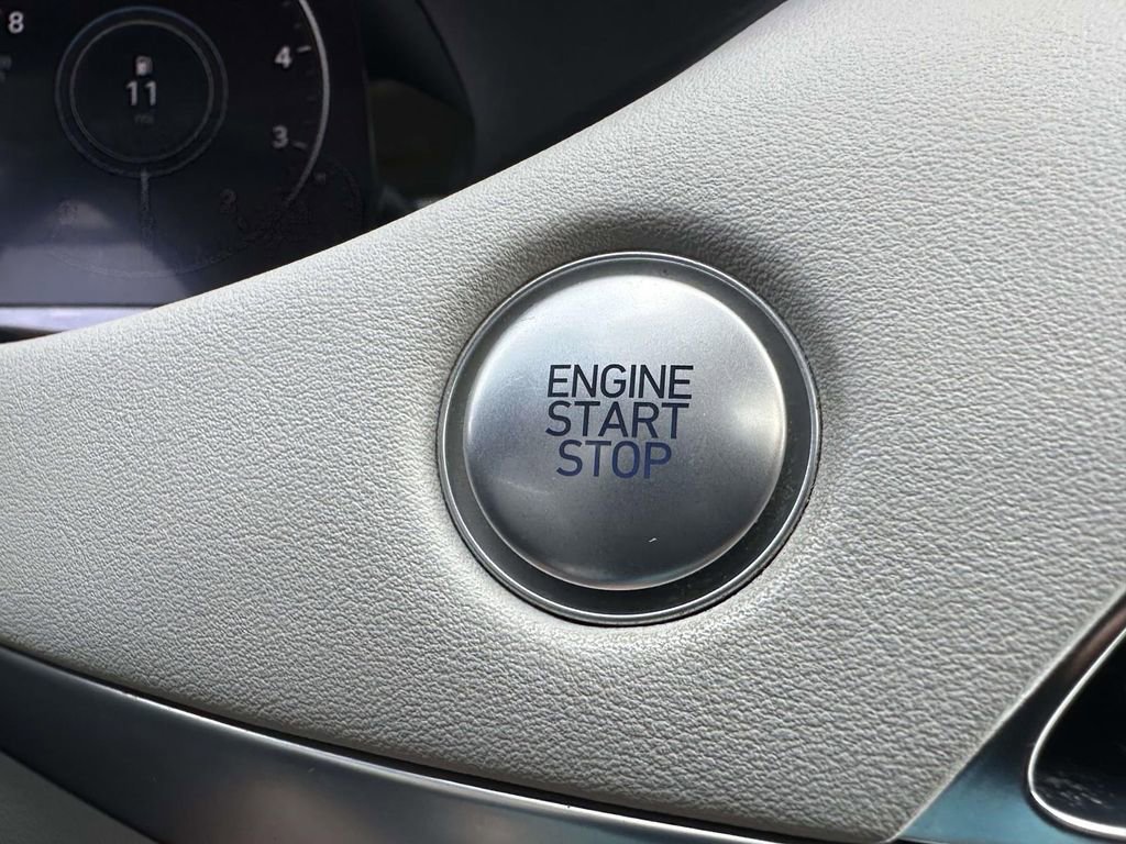 Used 2022 Hyundai Palisade Calligraphy w/ Cargo Package image 32