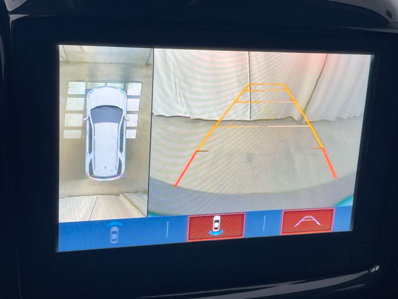 Used 2019 Chevrolet Traverse RS AWD/4WD image 17