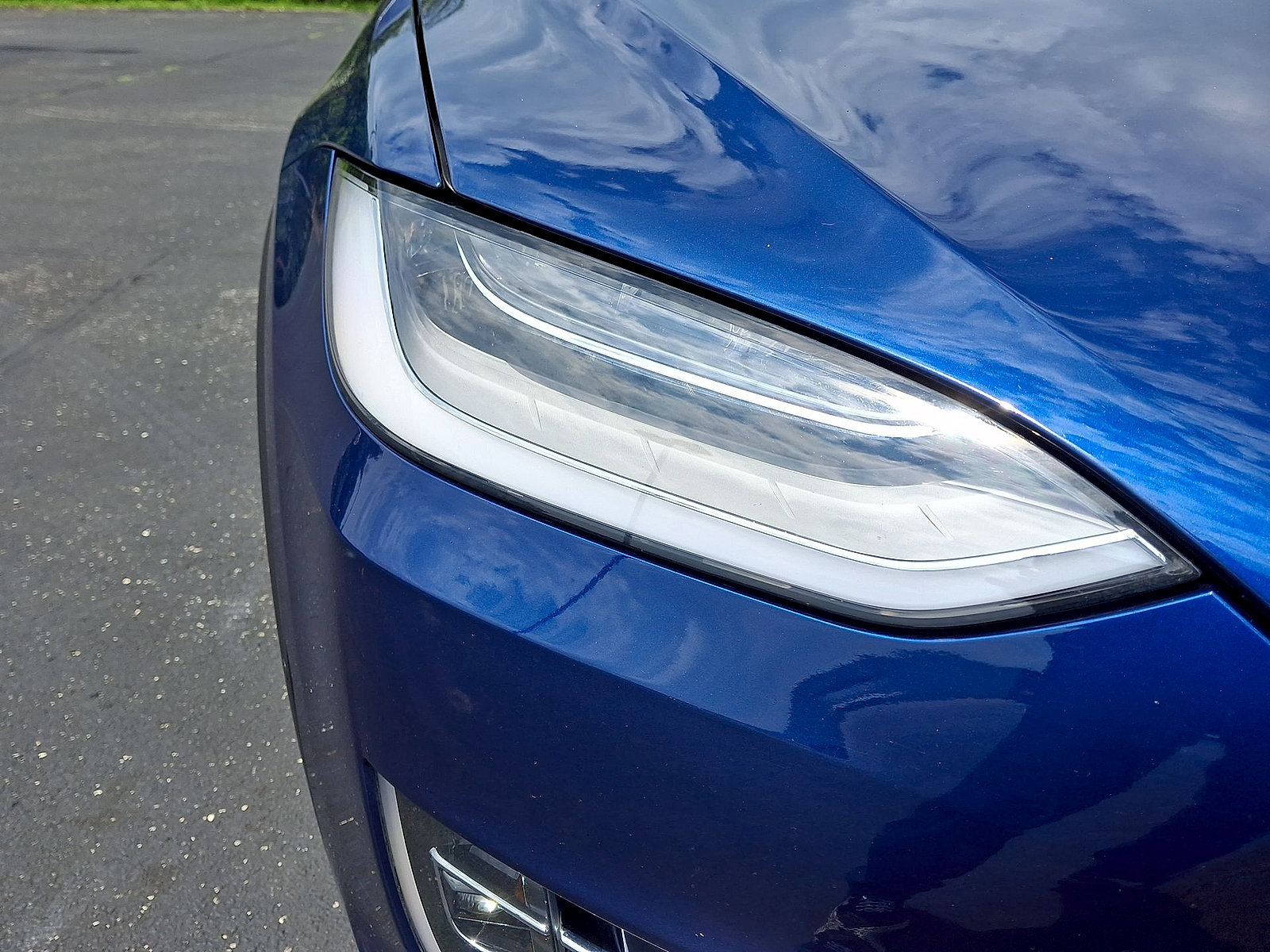 Used 2020 Tesla Model X Long Range AWD/4WD image 27