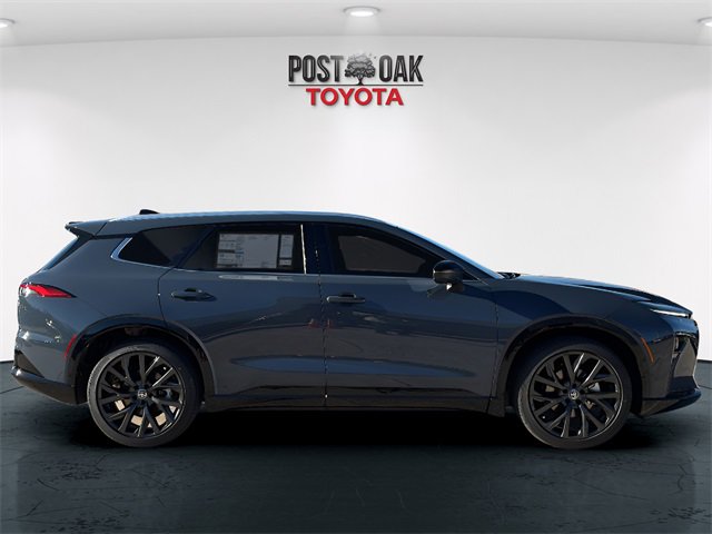 New 2026 Toyota Crown Signia Limited image 8