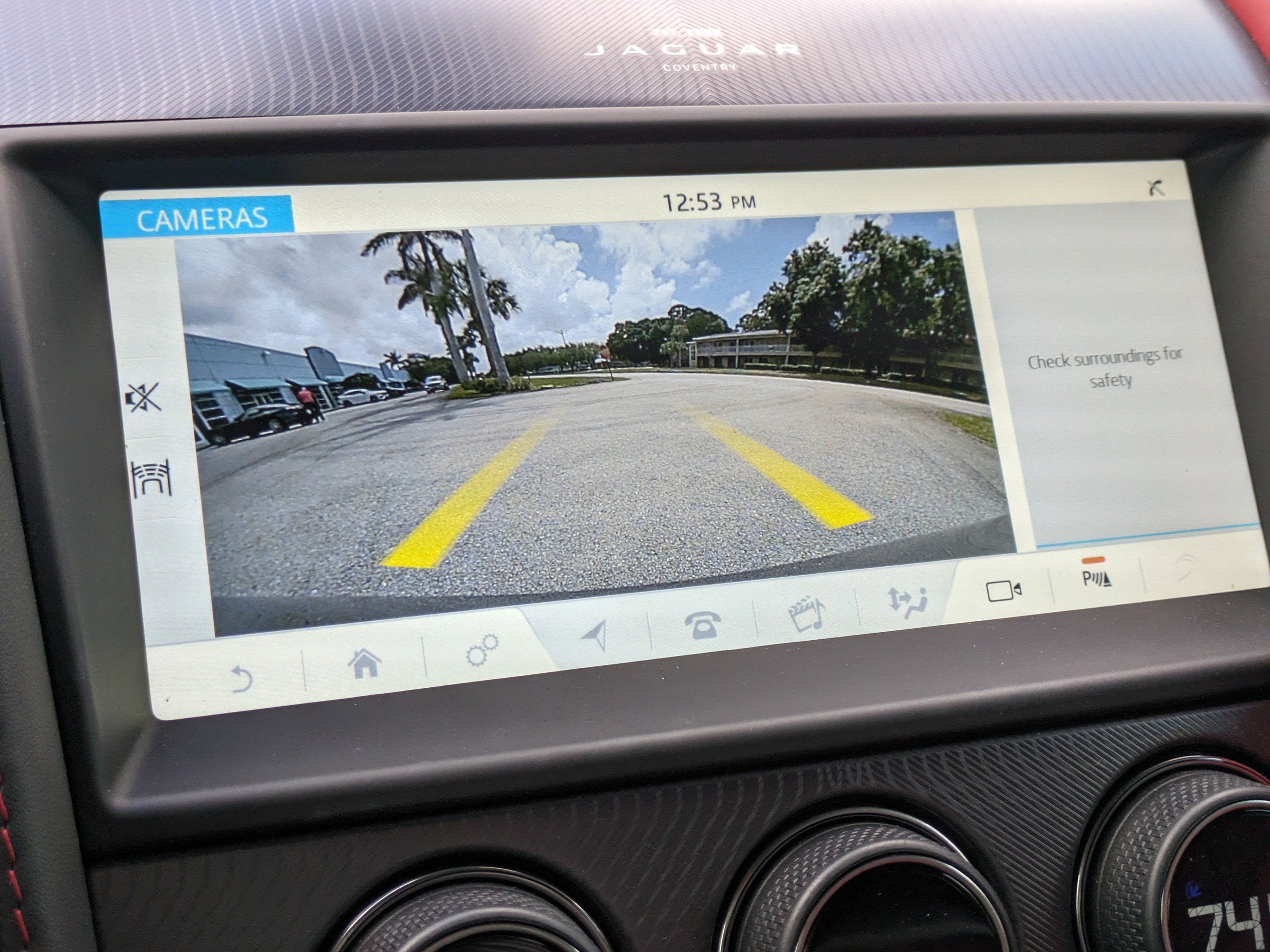 Used 2022 Jaguar F-TYPE R-Dynamic image 31