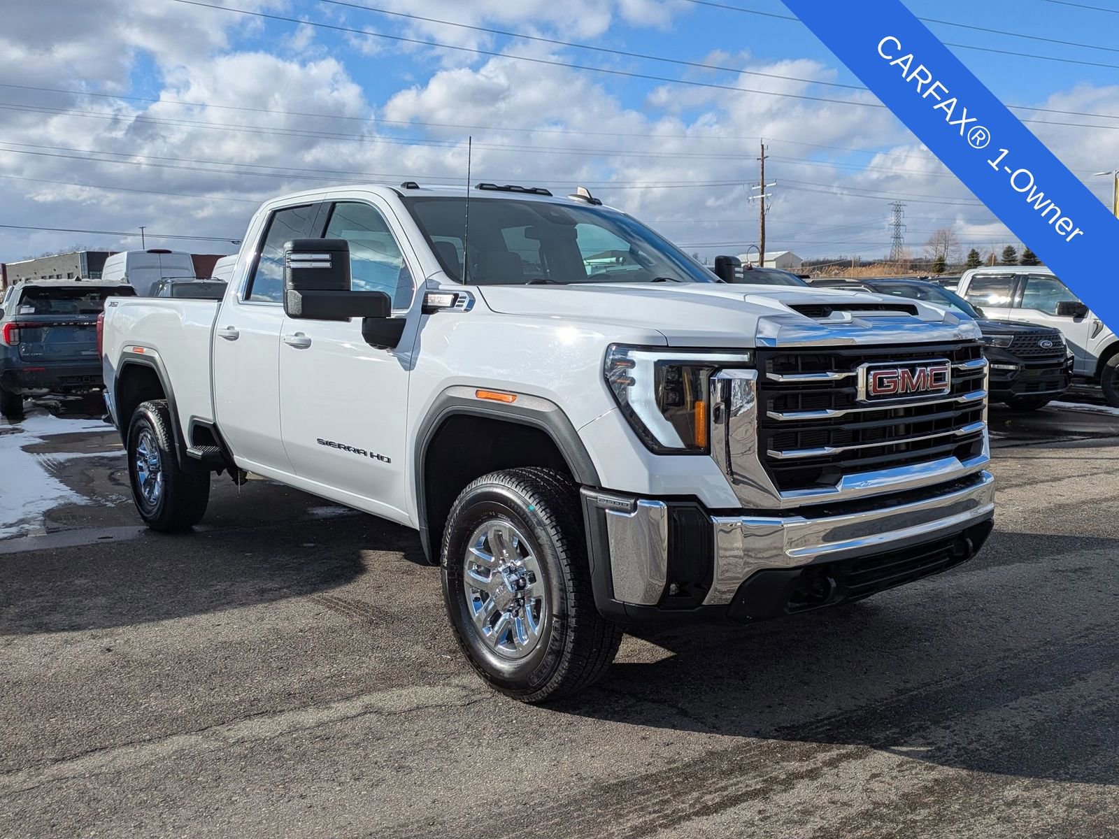 Used 2024 GMC Sierra 2500 SLE w/ SLE Value Package; image 5