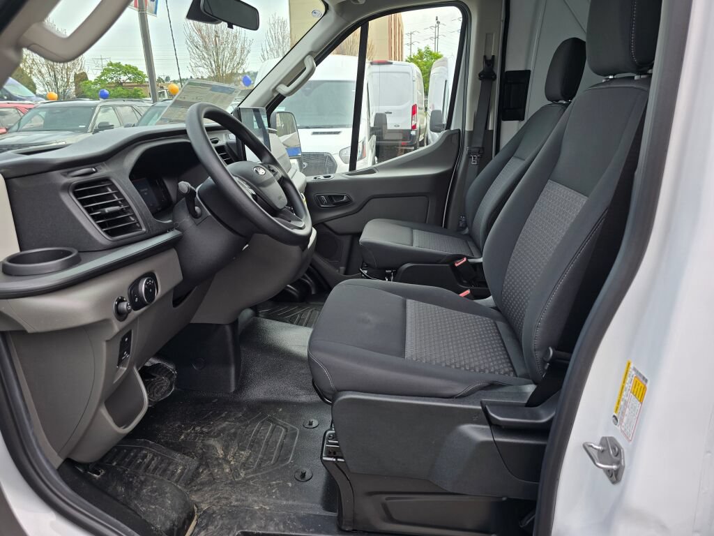 New 2026 Ford Transit 250 148 Medium Roof Extended AWD image 16