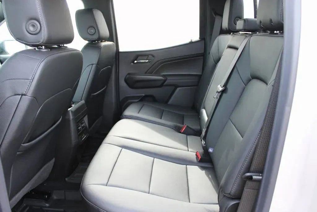 New 2026 GMC Canyon Elevation w/ Convenience Package image 22