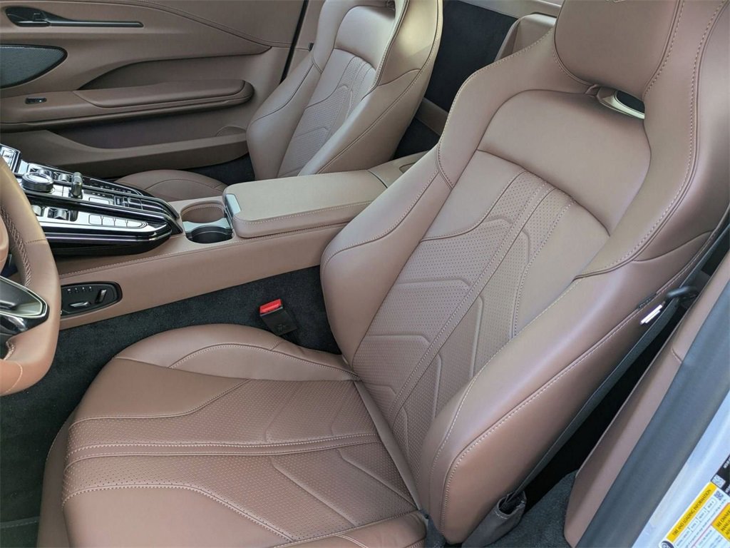 New 2026 Aston Martin V8 Vantage Coupe image 27