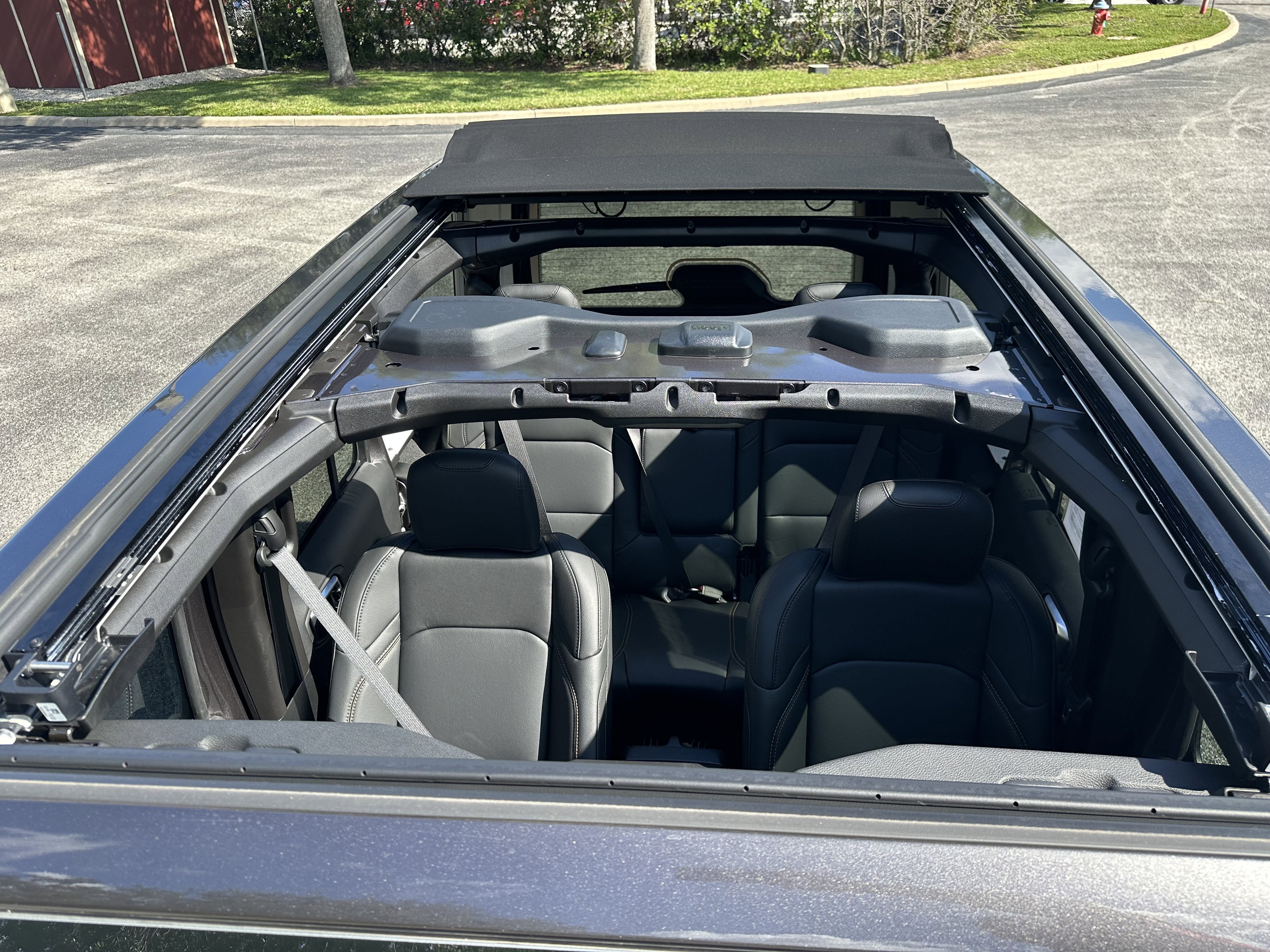 Used 2025 Jeep Wrangler Sahara w/ Safety Group image 2