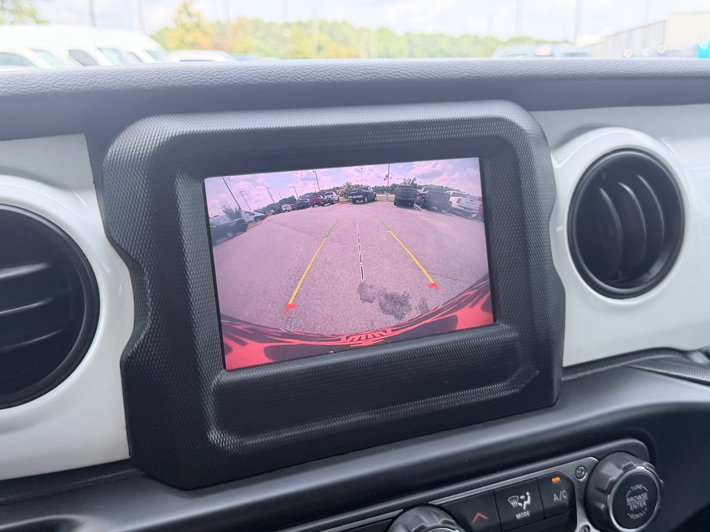 Used 2021 Jeep Wrangler Unlimited Sport AWD/4WD image 17