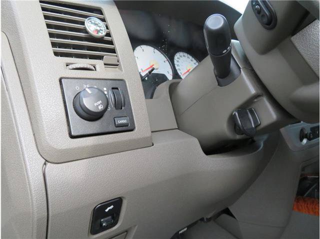Used 2007 Dodge Ram 3500 Truck Laramie w/ Protection Group AWD/4WD image 11