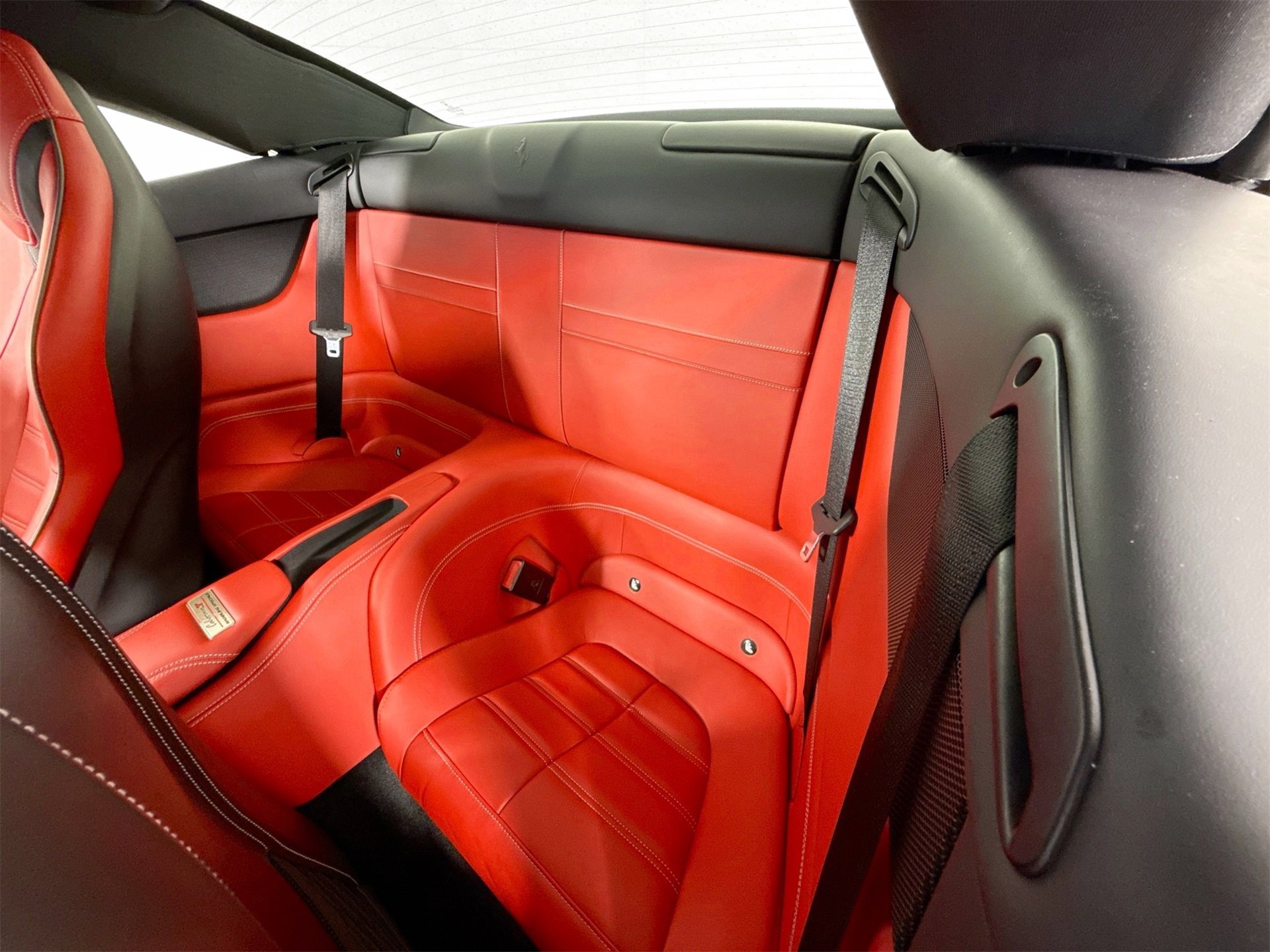 Certified 2017 Ferrari California T image 19