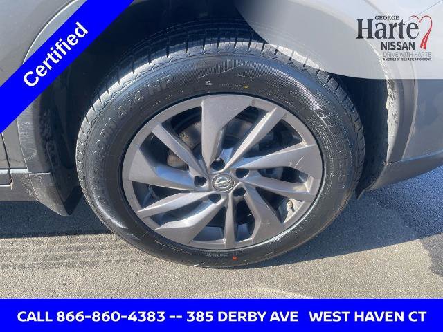 Certified 2016 Nissan Rogue SL image 6