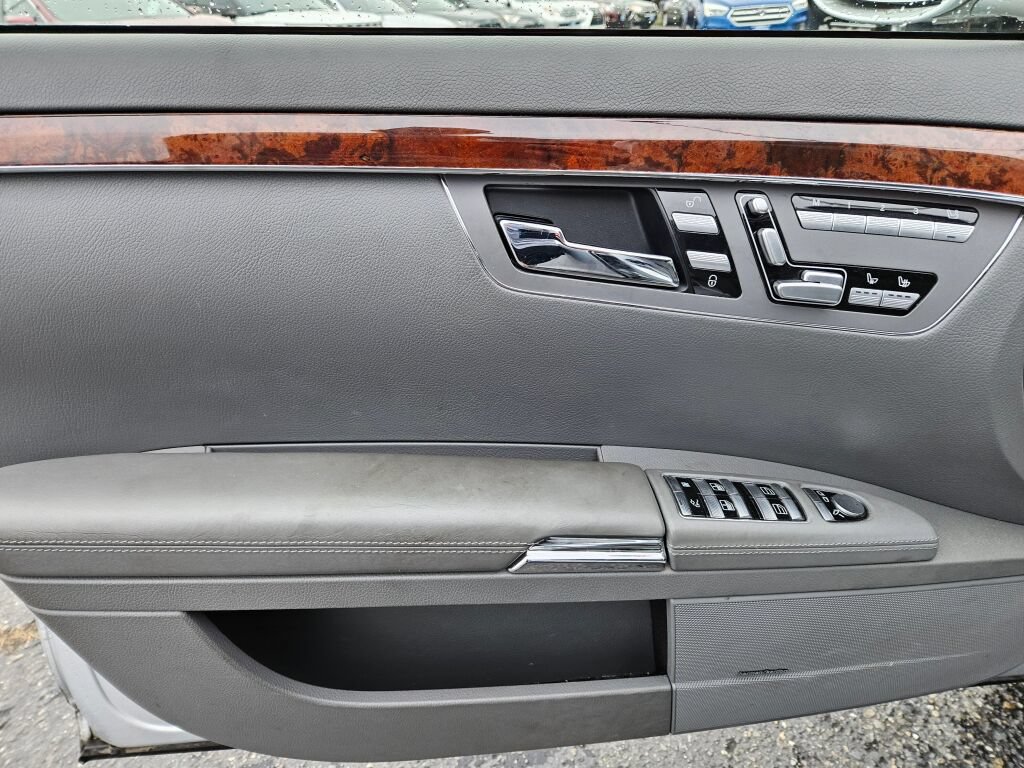 Used 2008 Mercedes-Benz S 550 4MATIC image 12