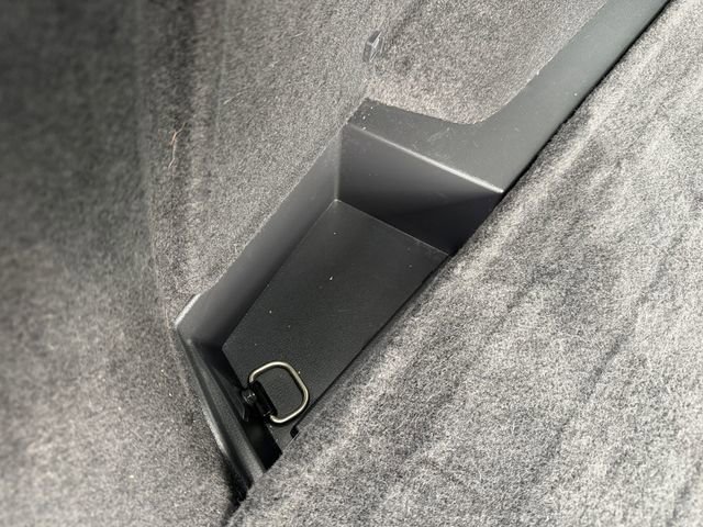 Used 2023 Nissan Rogue SV image 35