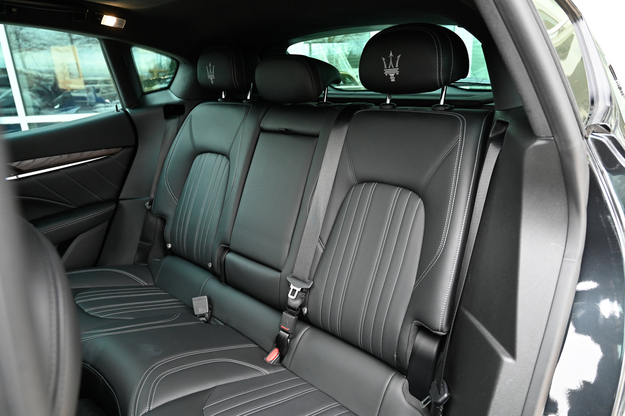 Certified 2022 Maserati Levante GT image 38