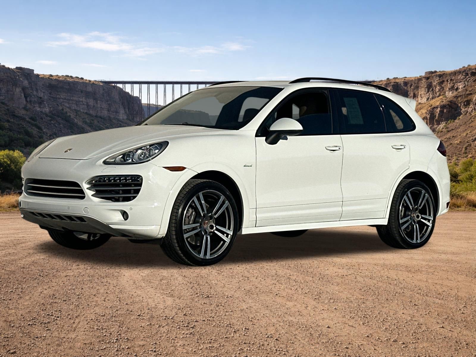 Used 2014 Porsche Cayenne Diesel AWD/4WD image 7