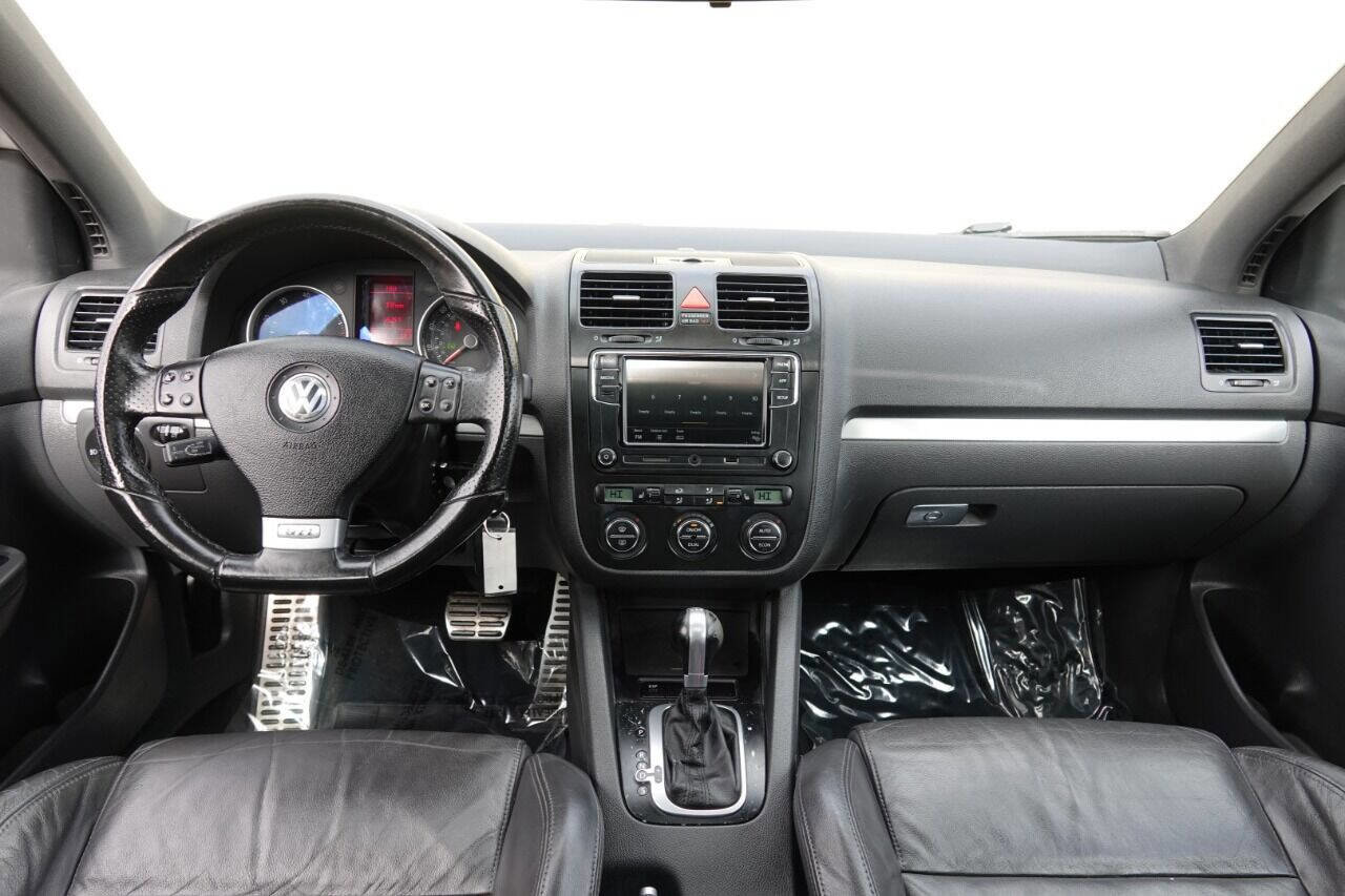 Used 2007 Volkswagen GTI 4-Door image 63