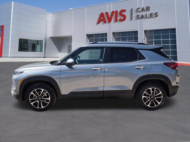 Used 2025 Chevrolet TrailBlazer LT AWD/4WD image 6
