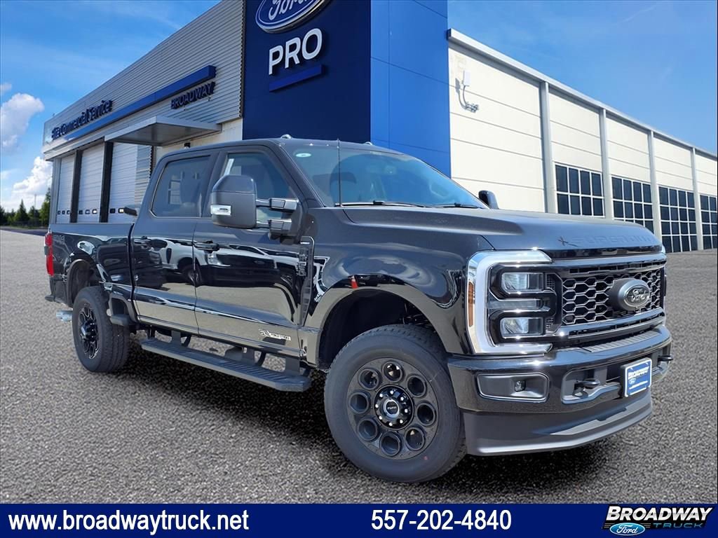 New 2026 Ford F250 Lariat w/ Black Appearance Package image 1