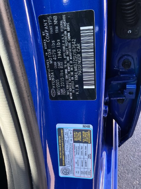 Used 2025 Hyundai Elantra SEL FWD image 30