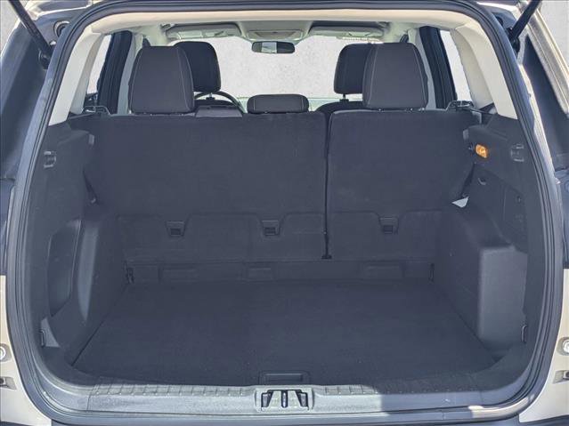 Used 2017 Ford Escape S FWD image 6
