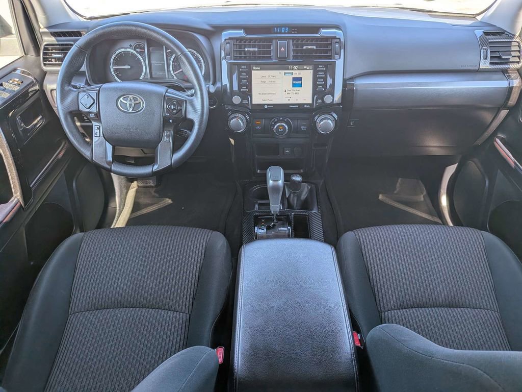 Used 2023 Toyota 4Runner TRD Off-Road image 13