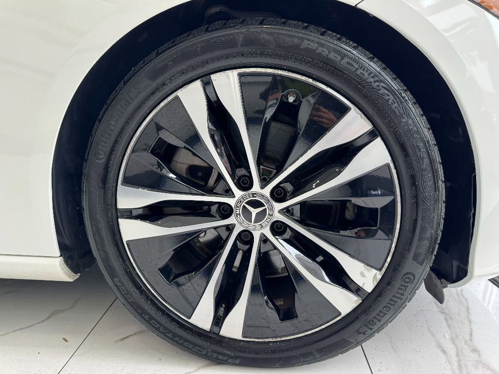 Used 2022 Mercedes-Benz C 300 4MATIC Sedan image 10