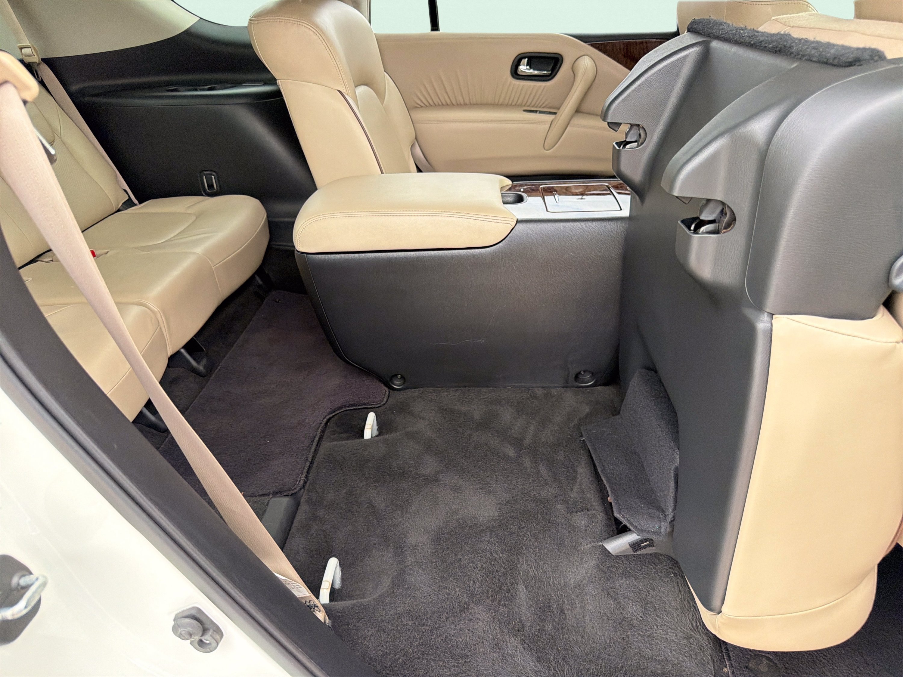 Used 2020 Nissan Armada SL w/ Premium Package RWD image 57