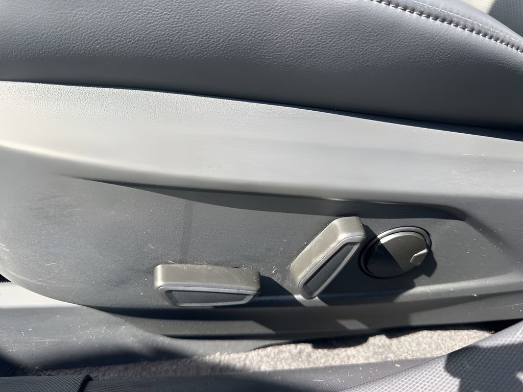 Used 2023 Ford Mustang Mach-E Premium image 10