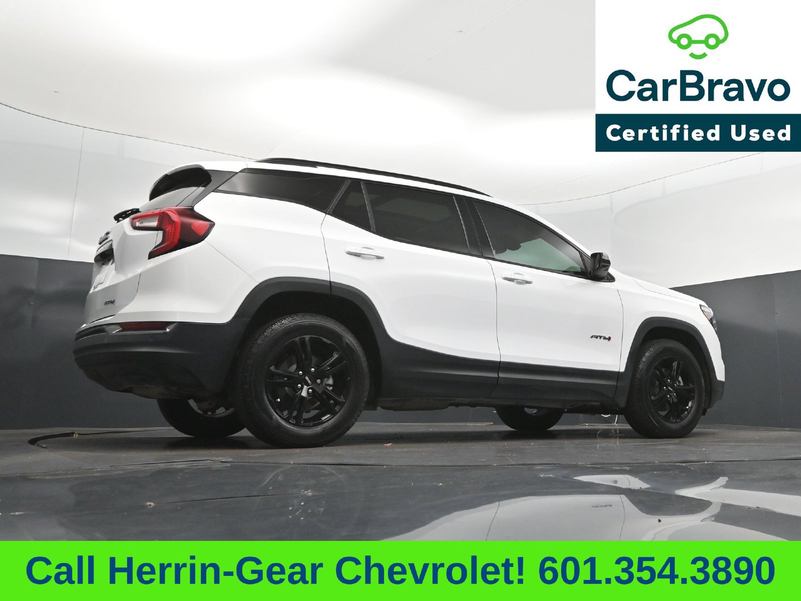 Used 2022 GMC Terrain AT4 w/ Infotainment Package II AWD/4WD image 42