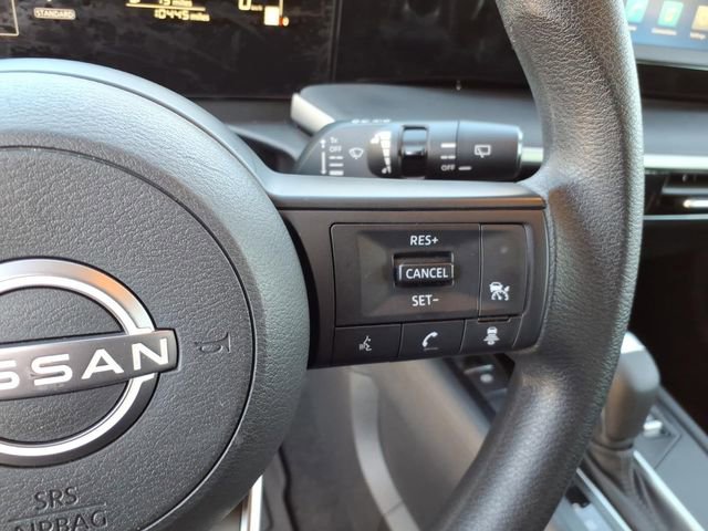 Certified 2025 Nissan Kicks S image 8