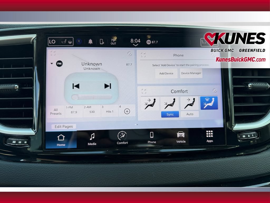 Used 2024 Chrysler Pacifica Touring-L FWD image 26